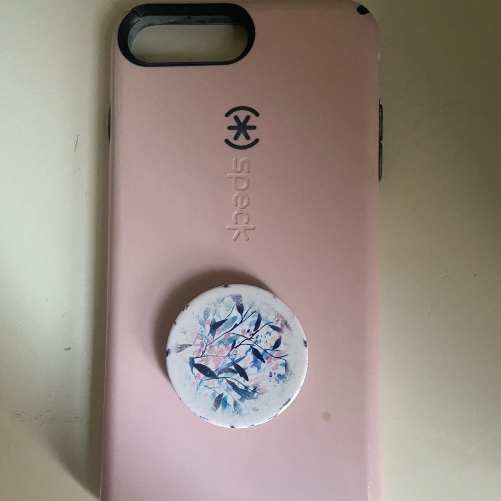 iPhone 7 speck case